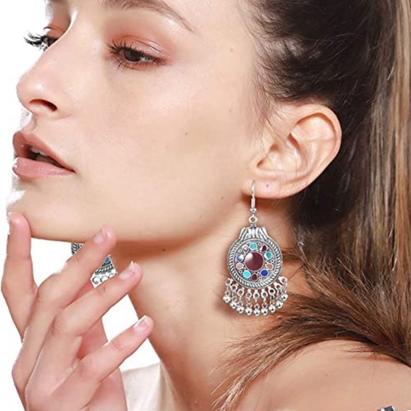 Beautiful Boho Style Earrings! - Picture 2 of 3